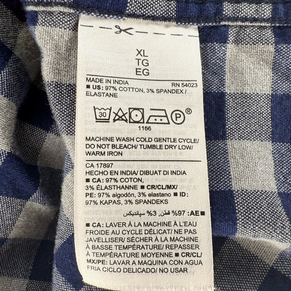 Men's Old Navy Blue and White Checkered Shirt - Picture 4 of 4
